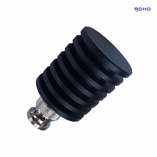 A terminação do RF carrega a C.C. masculina do conector da carga manequim 10W BNC